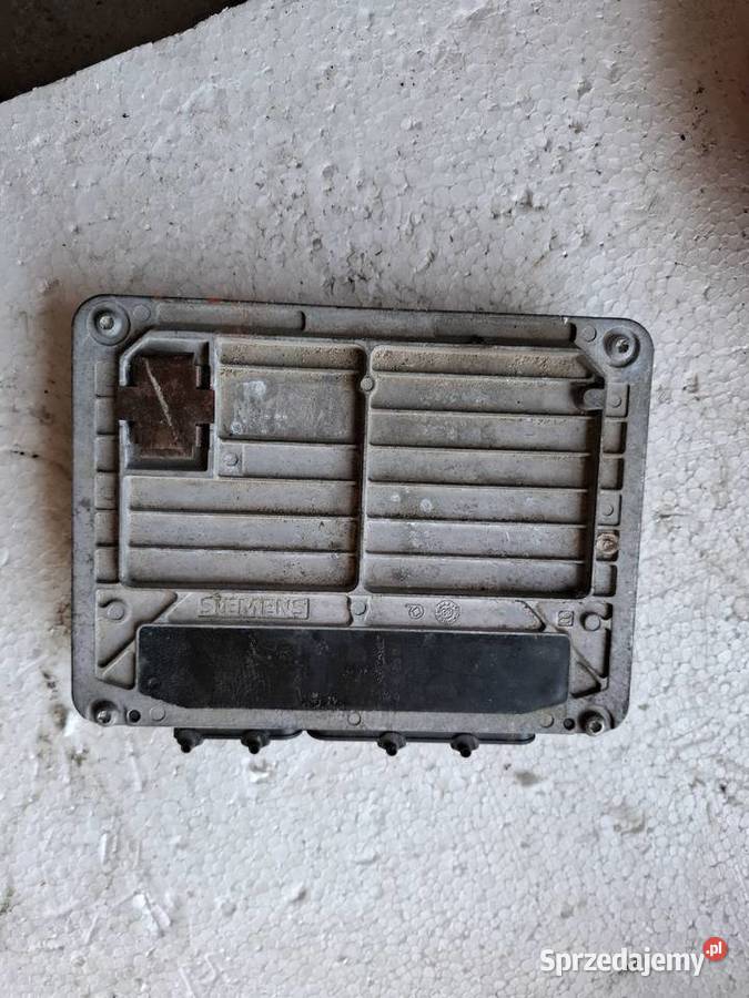 Komputer Sterwonik Silnika Volkswagen Golf 4 osobowe