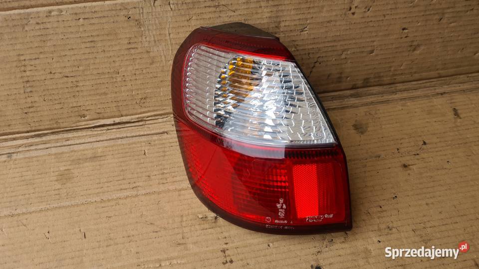 Subaru Legacy 3 BH5 lampa lampy tylne tył kombi osobowe dolnośląskie Legnica