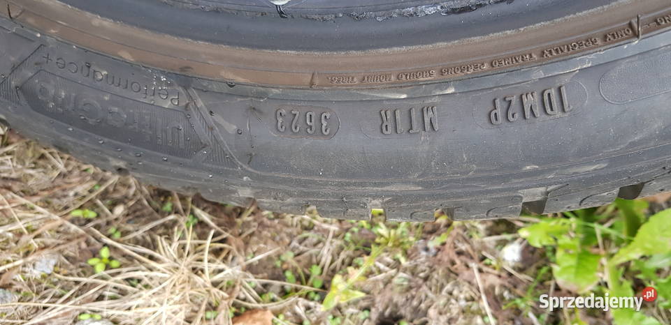 4 x Goodyear Ultra Grip Performance zimowe 24540 Chorzów sprzedam