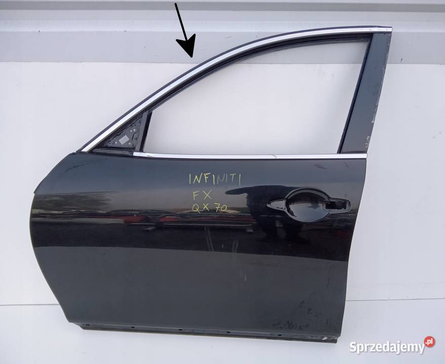 LISTWA ŁUCZEK CHROM INFINITI QX70 FX30 FX35 FX37 osobowe wielkopolskie