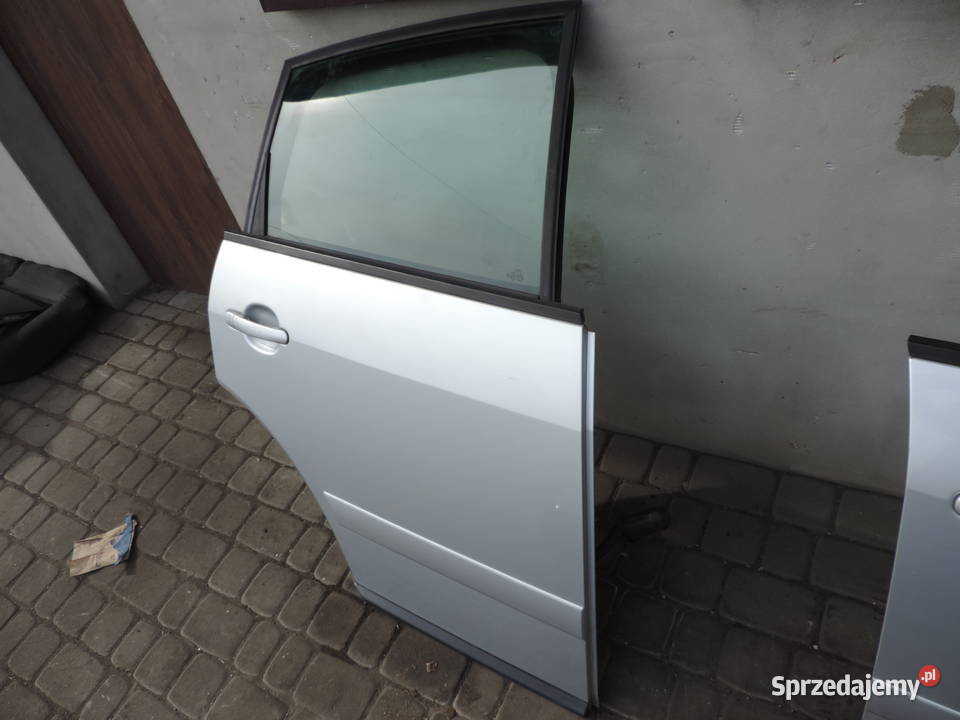 AUDI A2 DRZWI PRAWY TYŁ Rok produkcji 2001