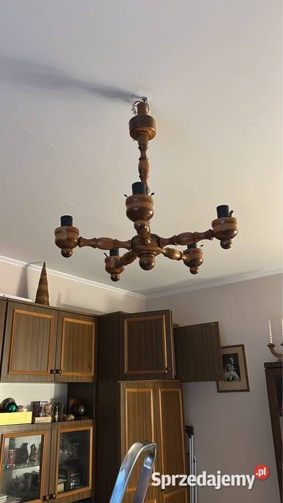 Żyrandol drewniany pięcioramienny PRL