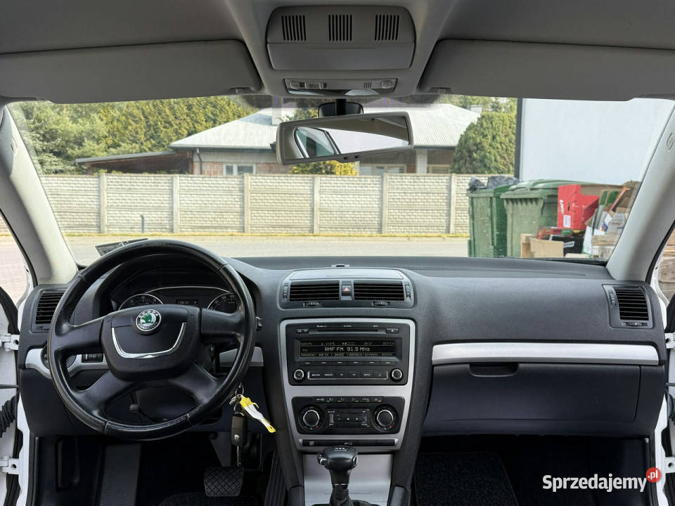 koda Octavia 14T 122 DSGTempomatKlimaHakSerwis 4/5 sprzedam