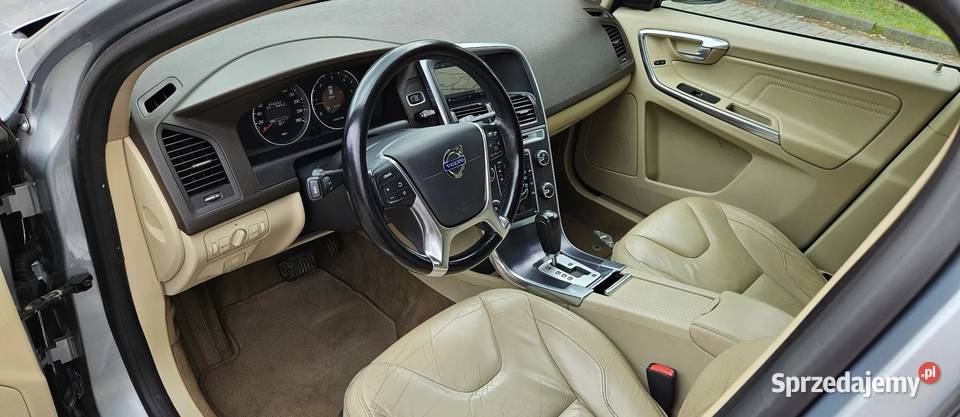 Volvo XC 60 Volvo XC60 r2012 20D 163 Ocean Race XC 60 Pomiechówek