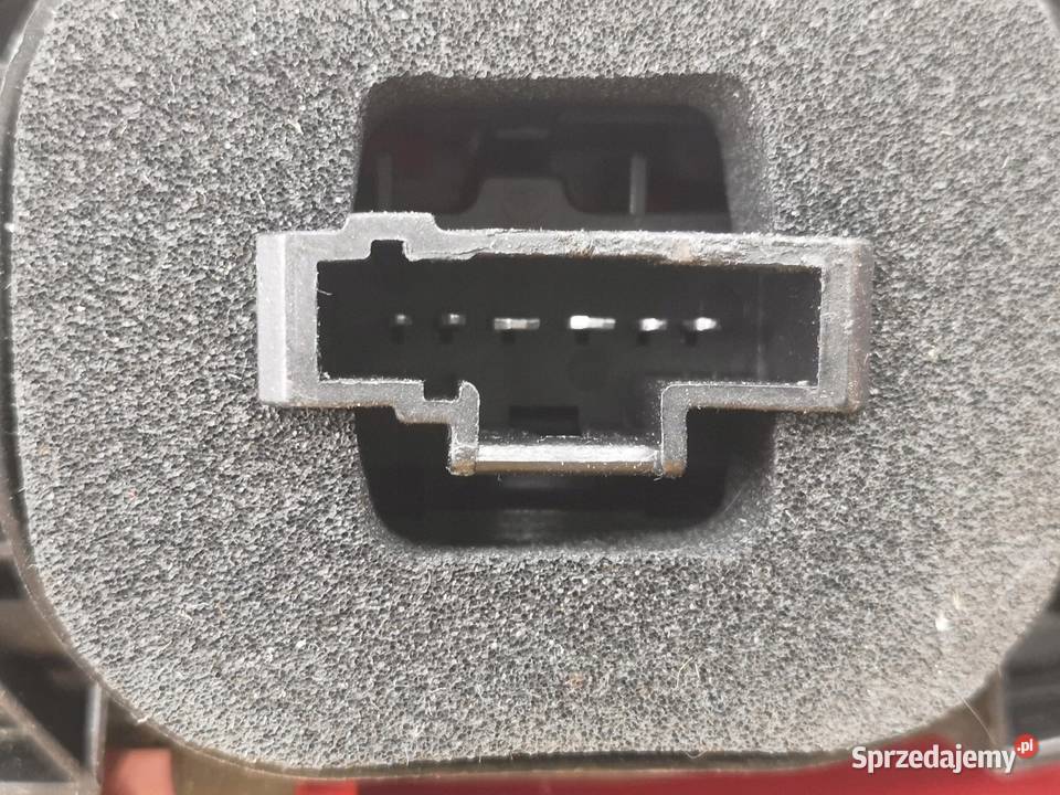 LAMPA PRAWY TYŁ CITROEN C3 I 20022010 NOWA sprzedam