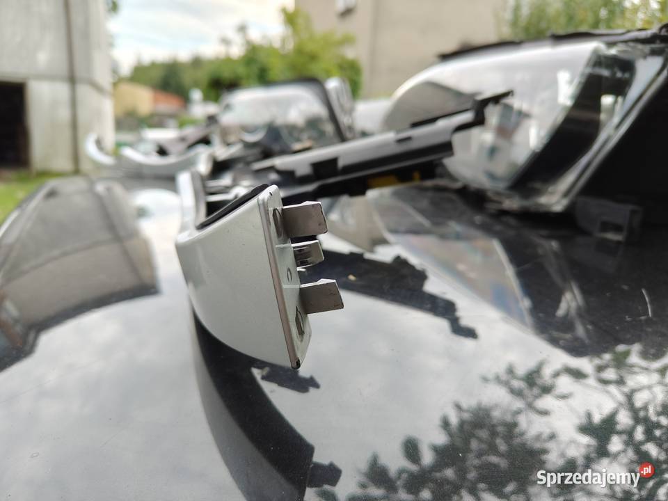 Bmw e46 lif spryski listwy lamp przednich Lampy przednie łódzkie Aleksandrów Łódzki