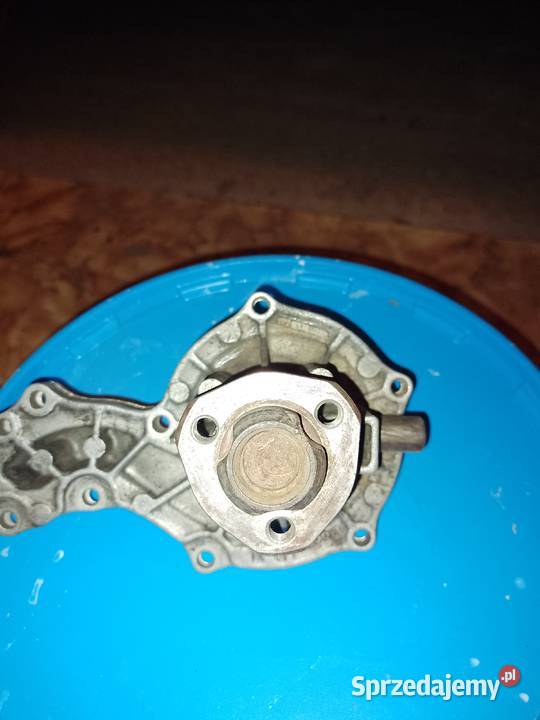 Pompa wody golf 3 Vento passat B4 Wysyłka Nowa Pawliczka