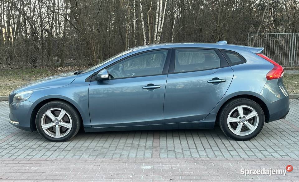 VOLVO V40 20D 5 cyl 150 Hatchback Stalowa Wola sprzedam