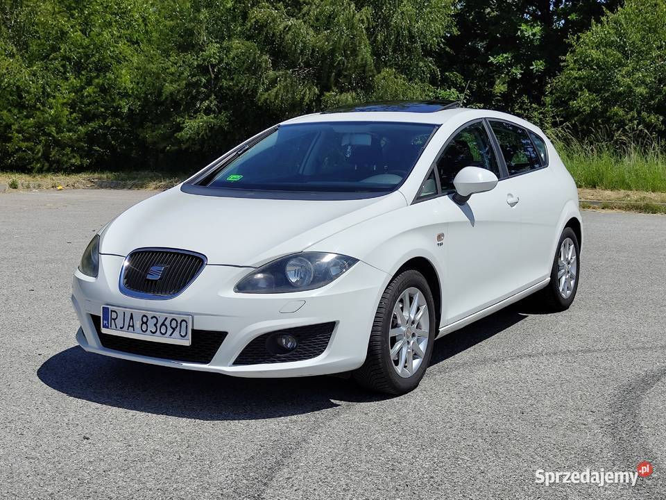 Seat Leon 2011 r 14 TSI STYLE nieuszkodzony Krosno