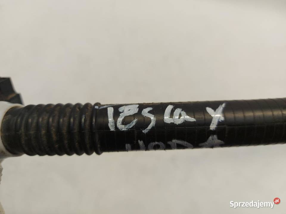 TESLA MODEL Y 2024r WĄŻ PRZEWÓD WODY 162959300B Węże chłodnicy