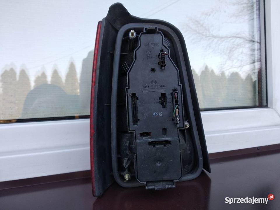 VW Golf MK3 III kombi Variant lampa tył tylna łódzkie Sieradz