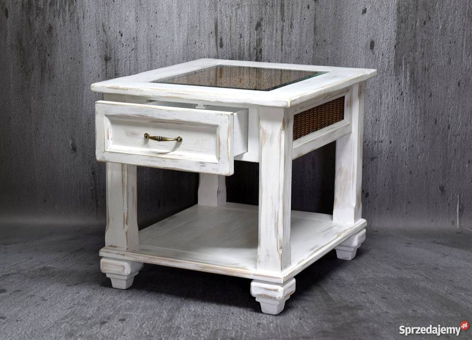 Biały prowansalski stolik kawowy Lublin