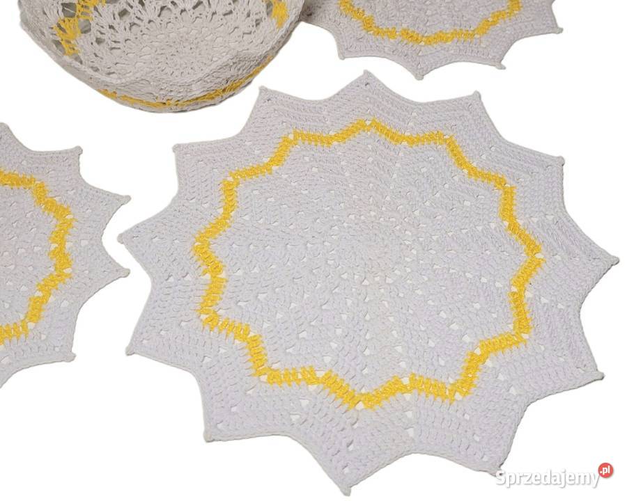 Komplet serwetek z miseczką na słodycze Serwety i serwetki Krzywaczka