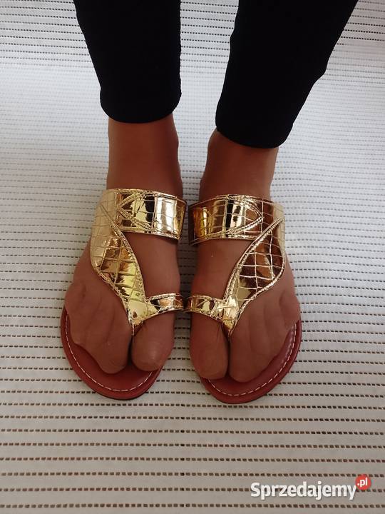 40 Złote Klapki japonki z Londynu NOWE Sandały i klapki Kraków