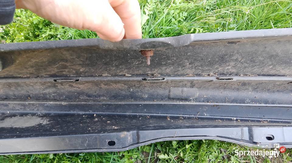 VW Golf 3 kombi zderzak tył osobowe