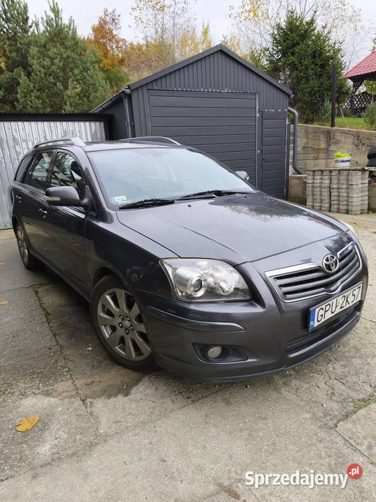 TOYOTA AVENSIS 2007r Mrzezino