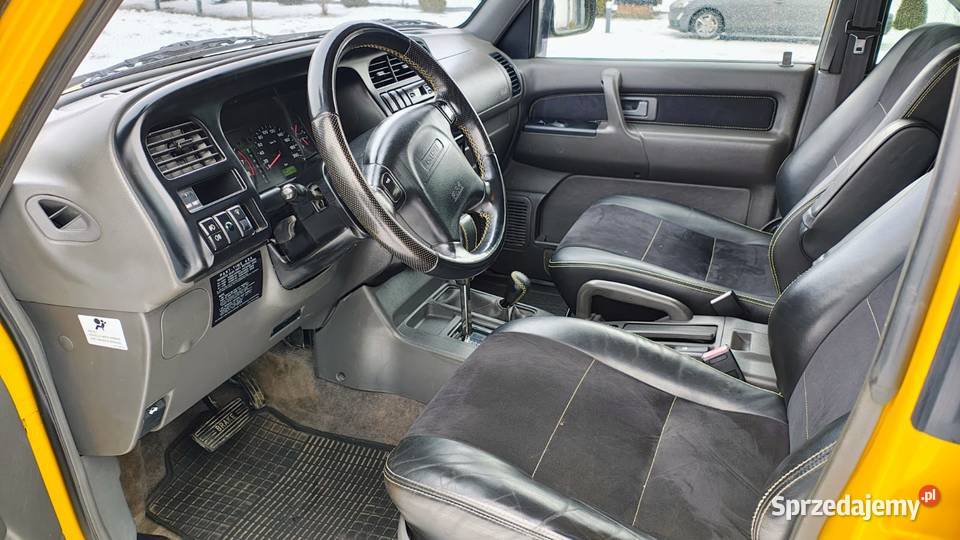 Isuzu trooper monterey 35v6 gaz automat Michałowice