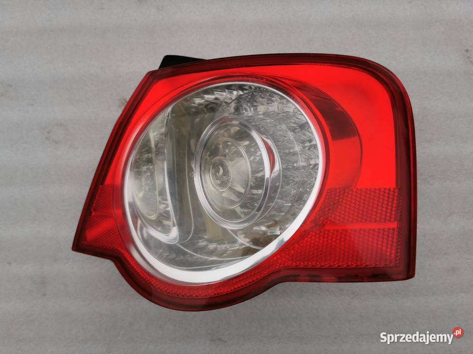 Lampa Prawy Tył Tylna Prawa VW Passat B6 Sedan Wyszków