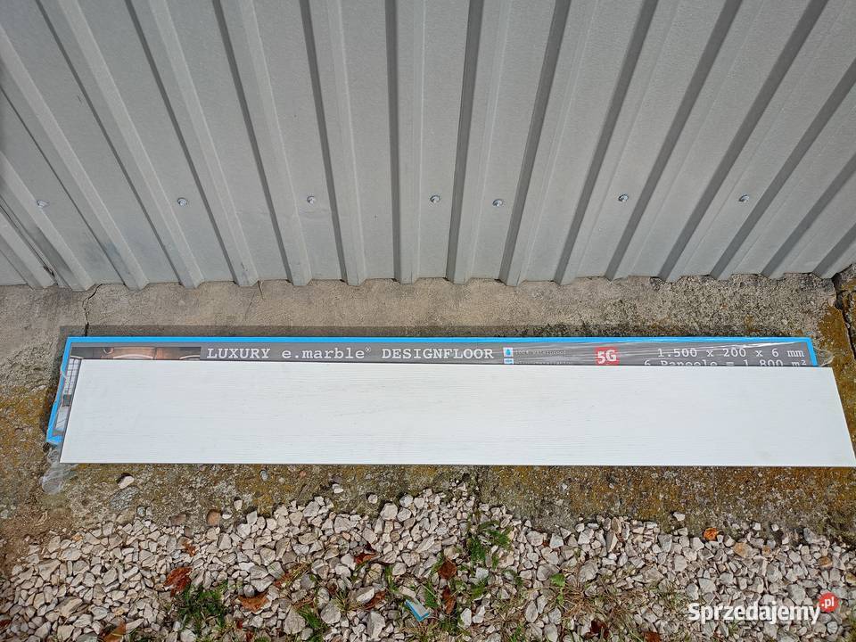 SPRZEDAM 378m2 nowych wodoodpornych paneli THE sprzedam