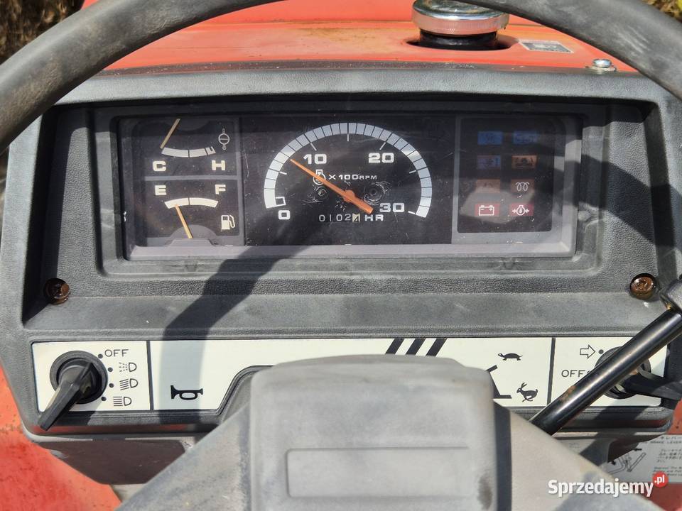 Traktorek traktor MITSUBISHI MT20S 20 24 Skrzynia biegów Manualna