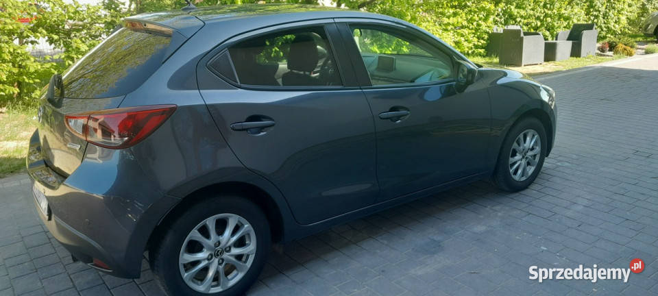 Mazda 2 Benzyna Sky Activ Nawigacja Grzane sprzedam