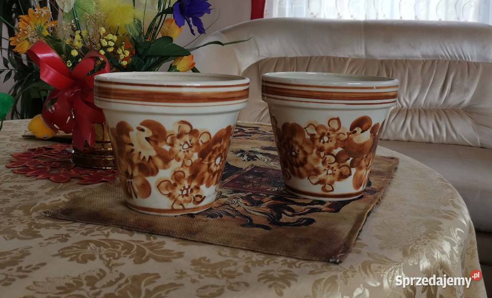 2 doniczka z fajansu