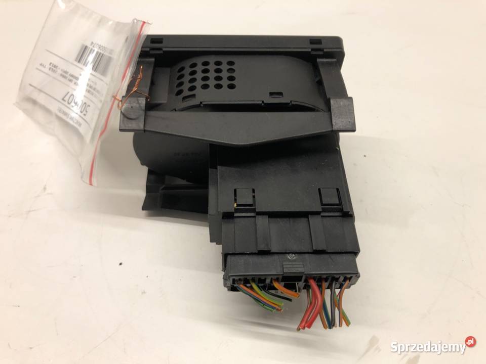 WŁĄCZNIK ŚWIATEŁ FORD FOCUS II 4M5T13A024EA 0413 osobowe sprzedam