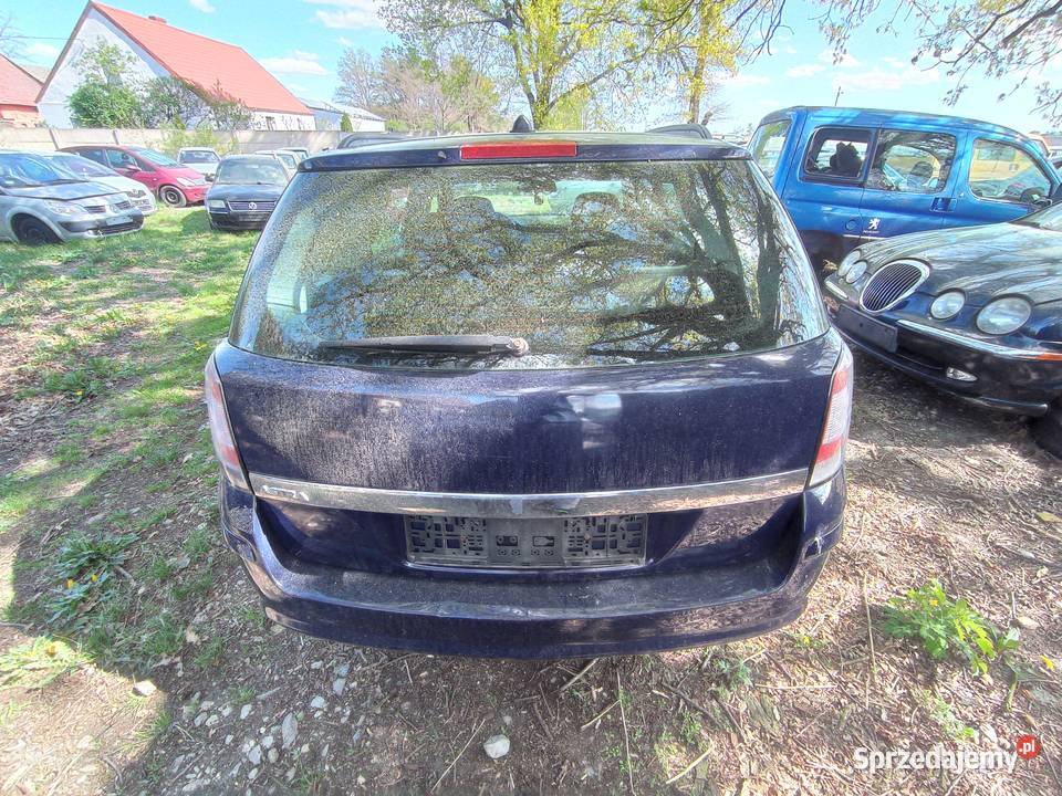 Opel Astra 17 Kombi 81 kW 2008 r dawca części Rok produkcji 2008
