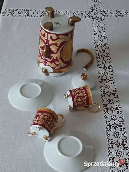 Dzbanek filiżanki sygnowana złocona porcelana sprzedam