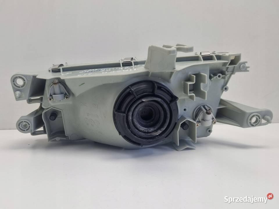 LAMPA PRAWA Mazda 323 BA SEDAN 9598r PRZEDNIA osobowe Rudka sprzedam