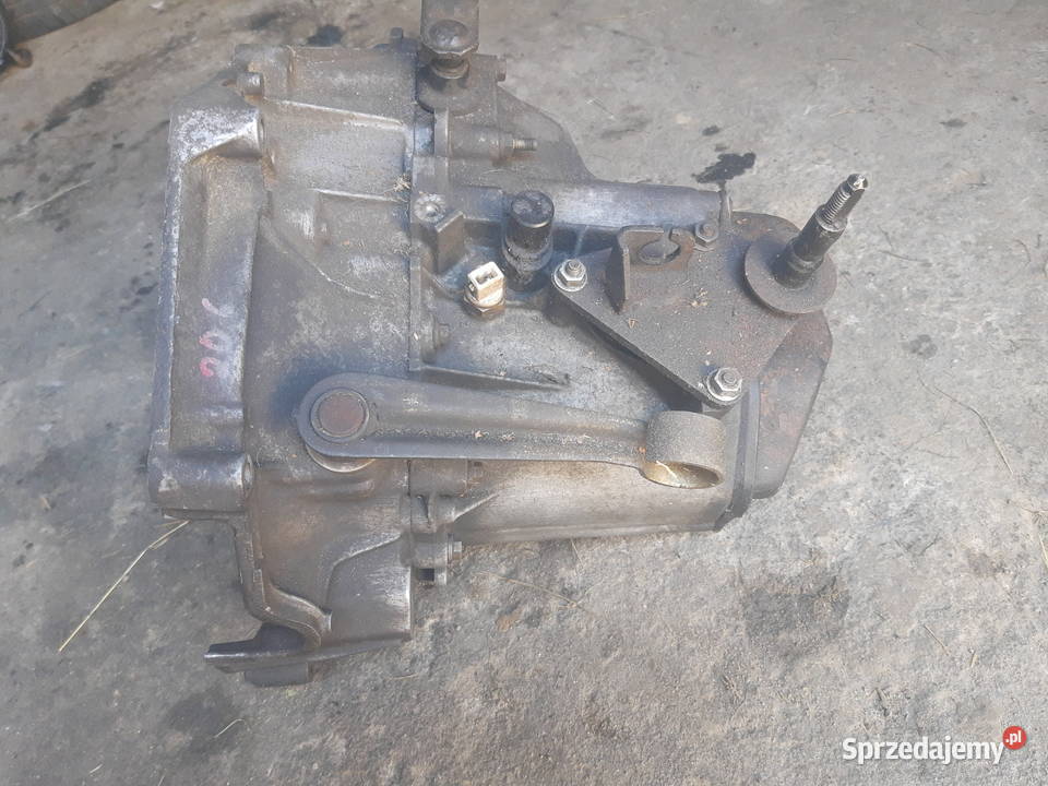 Skrzynia biegów peugeot 206 14 Rok produkcji 2000 Limanowa