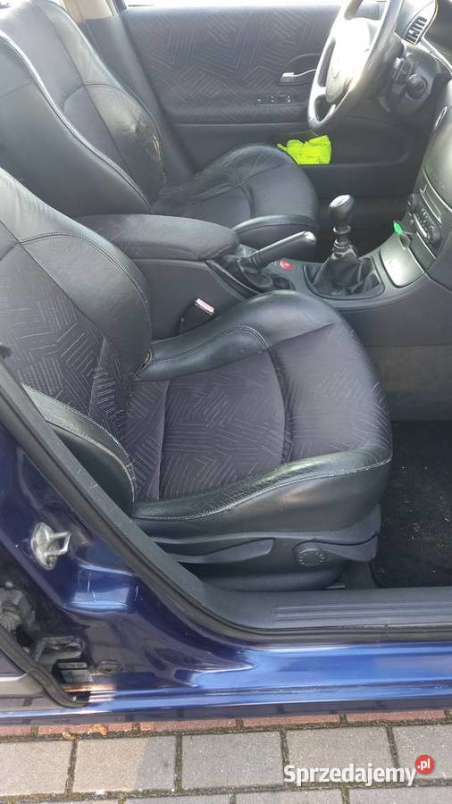 Renault Laguna II Grand Tour 19 dCi 120 2002 R niebieski Okonek sprzedam