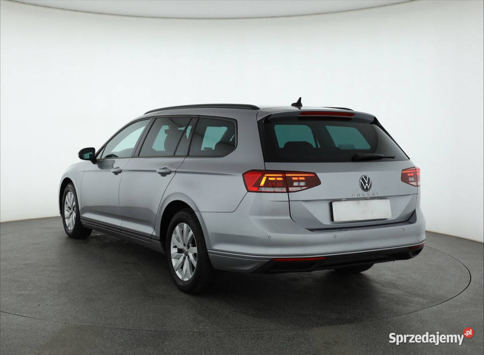 VW Passat 20 TDI relingi dachowe Piaseczno