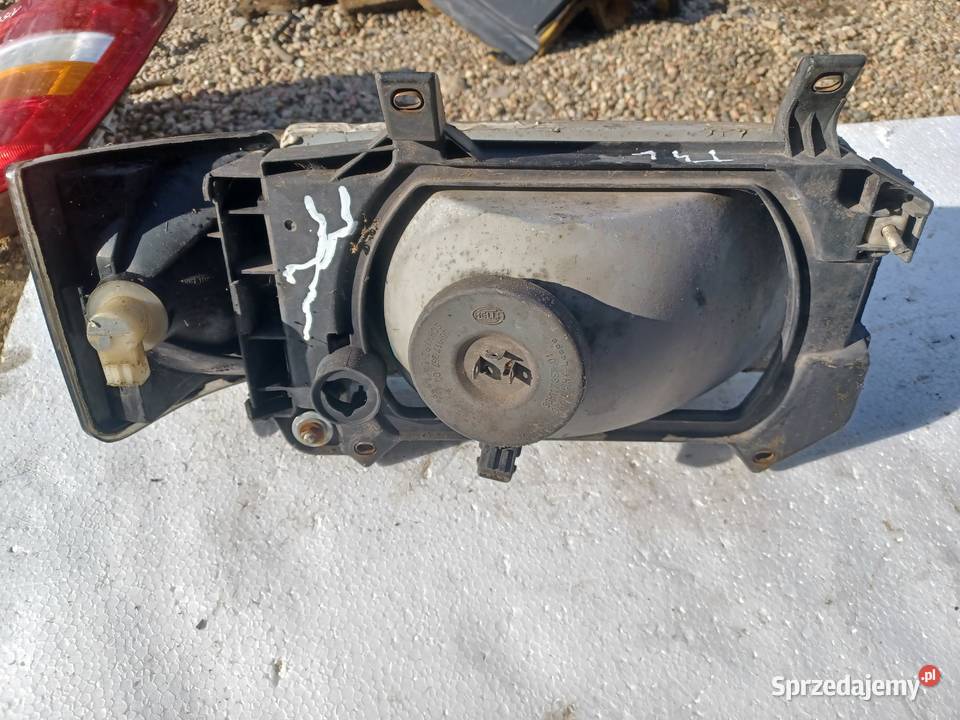 Lampa Lewy Przód Volkswagen T4 osobowe Pogorzelec