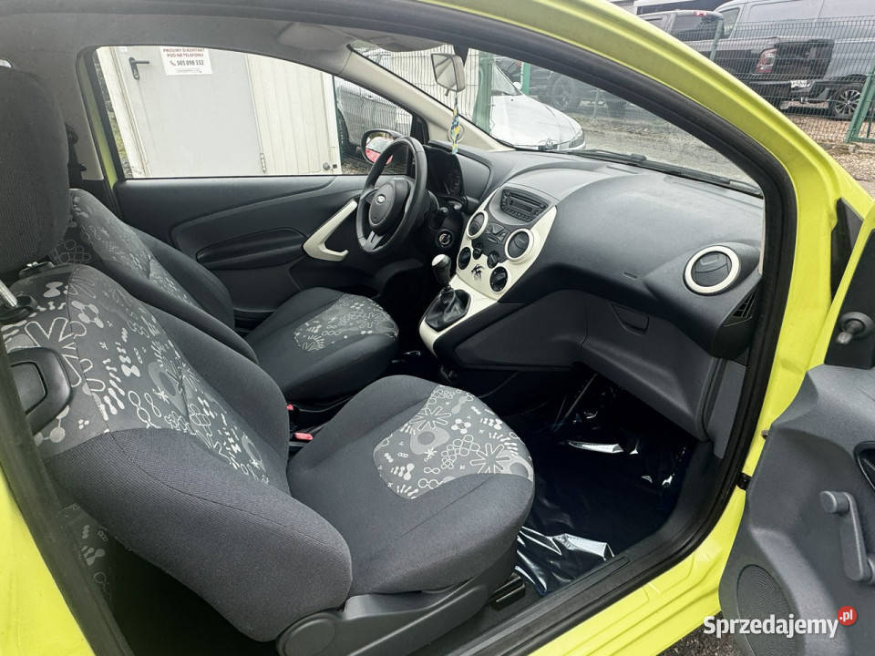 Ford KA RatyZamiana Gwarancja ładny miejski 2/3