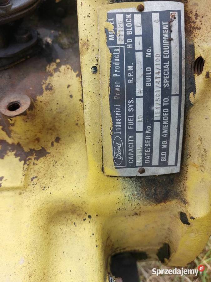 Blok silnika 4 cylindry Hollnad 1540 1520 Rzekuń sprzedam