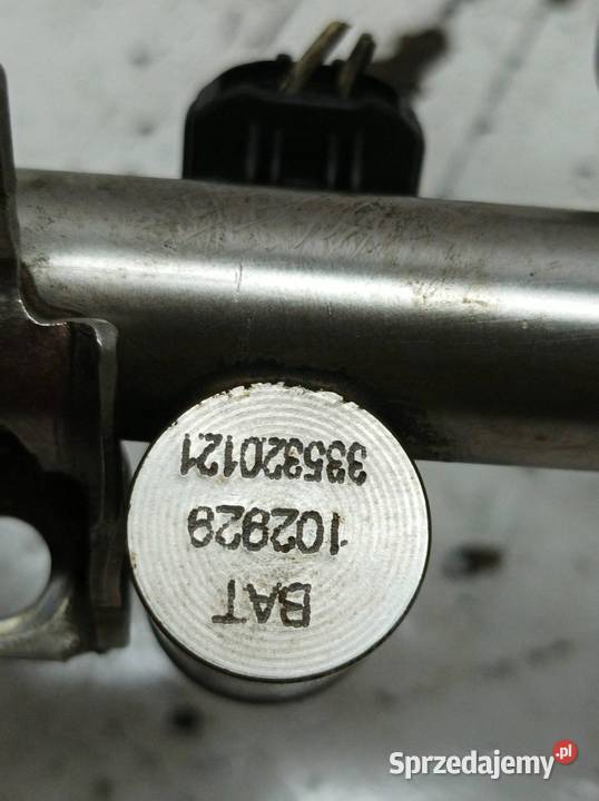 LISTWA WTRYSKOWA KOMPLET V7592426 16 16V THP Bmw osobowe Listwy wtryskowe sprzedam