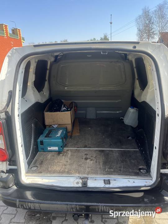 Citroen berlingo nieuszkodzony Inowłódz