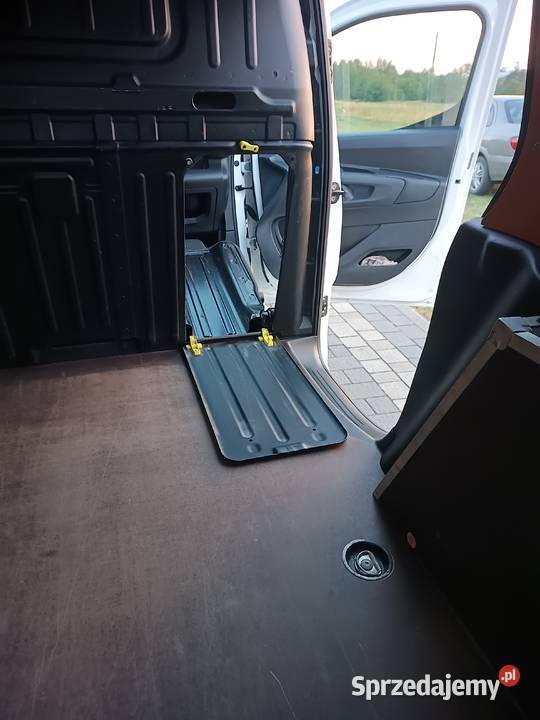 Citroen Berlingo 15 HDi zadbany niski przebieg hak Berlingo Lędziny