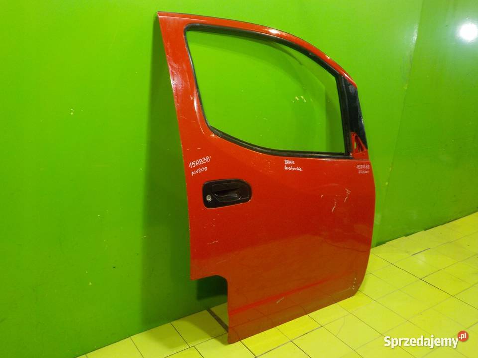 NISSAN NV200 10r VAN drzwi prawe przod mazowieckie Suków