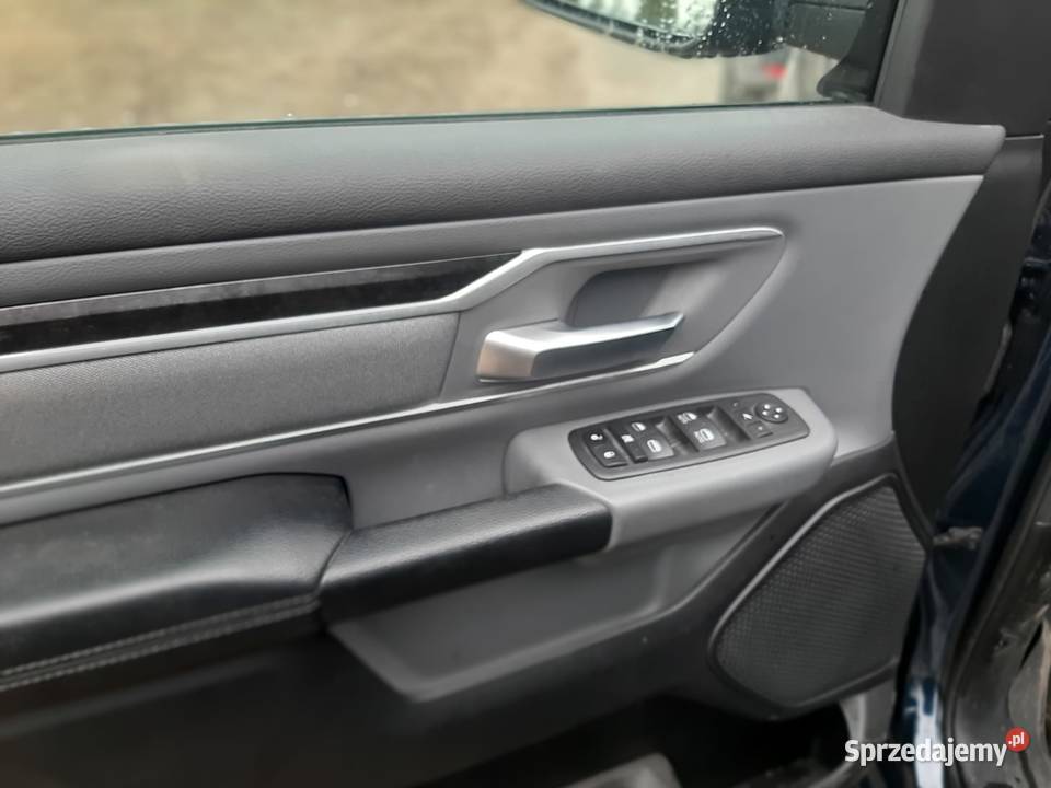 Dodge RAM IV 1500 57HEMI 400 94tkm Skóra Navi Rok produkcji 2020 Jaśkowice
