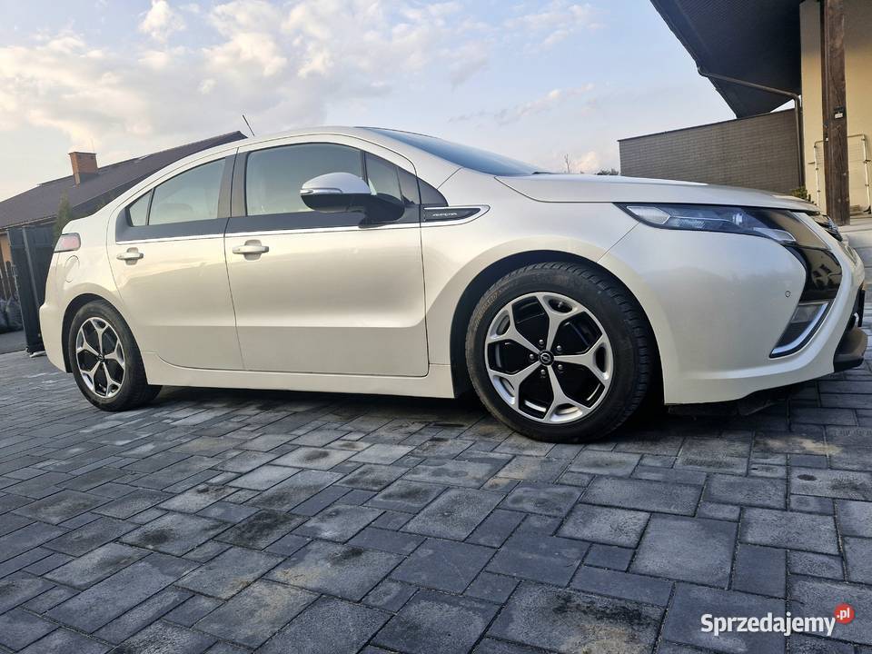 opel ampera plugin fajne auto tempomat Radom