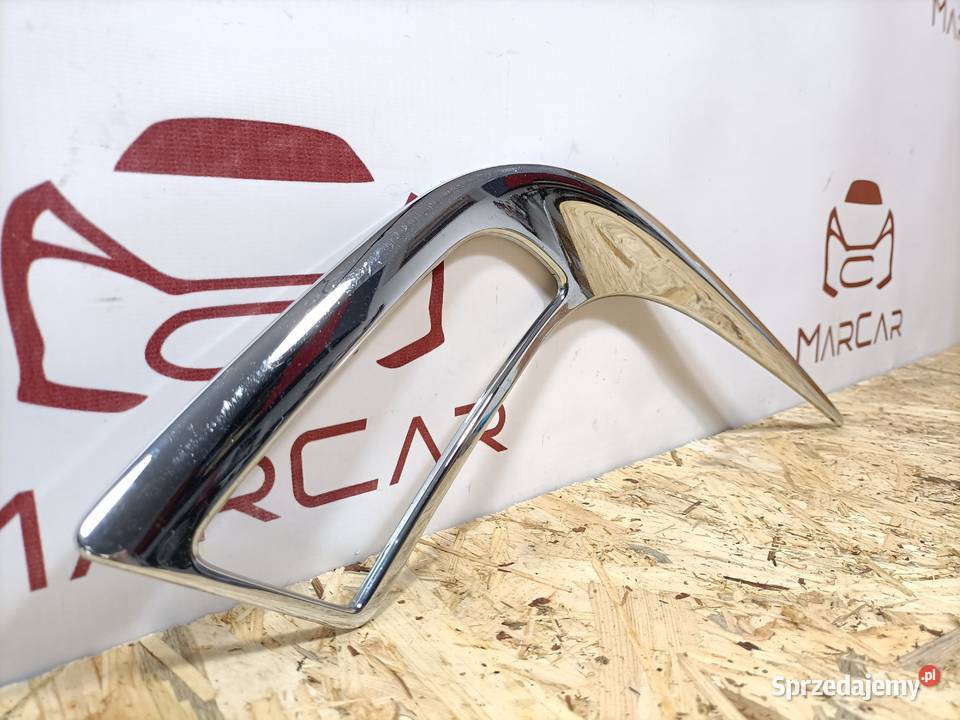 SUZUKI VITARA III KRATKA RAMKA HALOGENU CHROM Pleszew