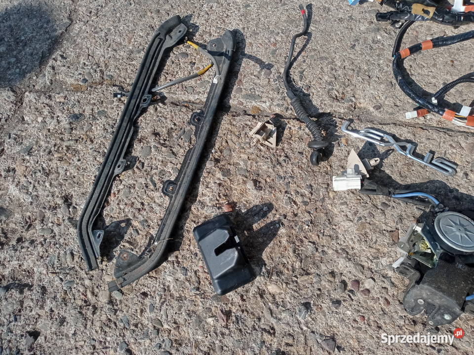 Lexus RX 400H części klapy bagażnika silniczek Ożarów Mazowiecki