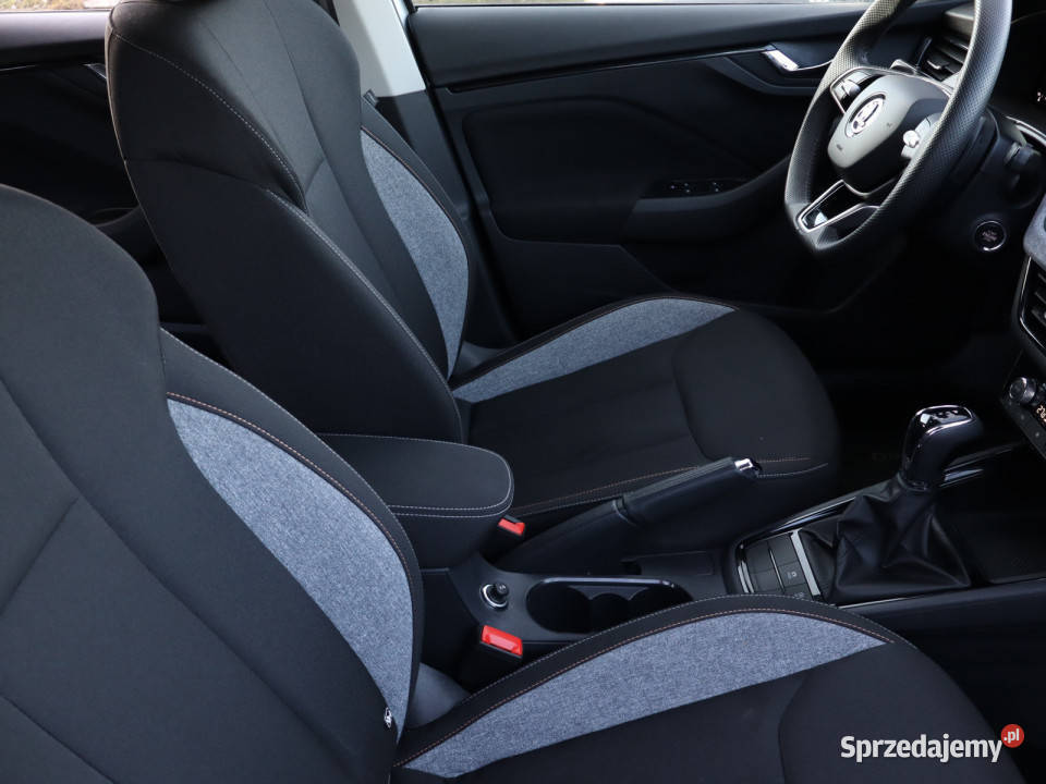 Skoda Kamiq 10 TSI wielofunkcyjna kierownica Bielany Wrocławskie