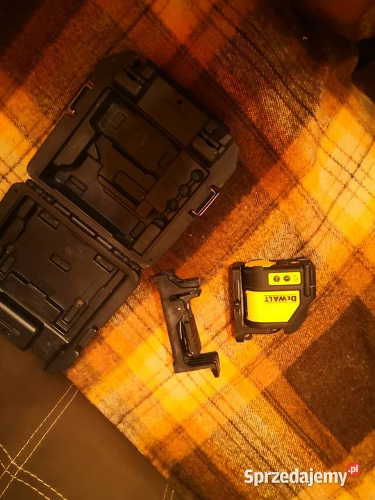 DEWALT DW088 laser krzyżowy walizka sprzedam