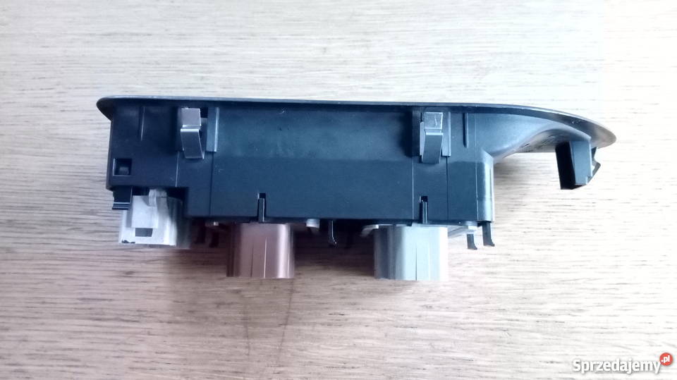 Panel sterowania szybami renault laguna Maruszyna