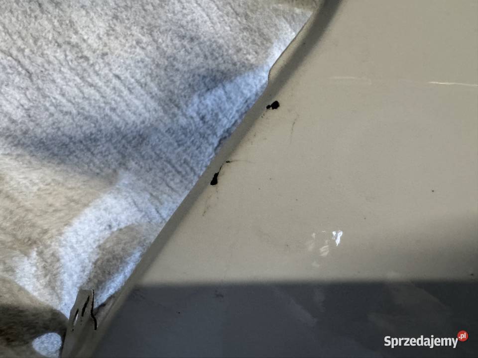 Błotnik lewy Audi A4 B8 0711 Jasienica