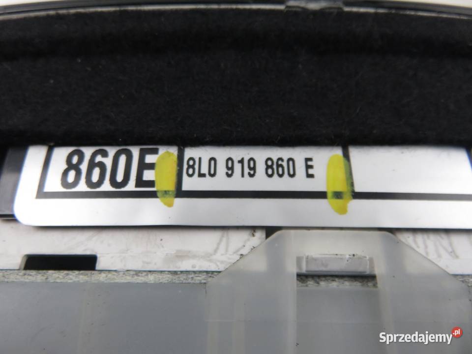 LICZNIK AUDI A3 8L 16 8L0919860E sprzedam