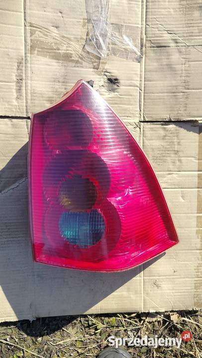 Lampa tył tylna Peugeot 307 SW Rok produkcji 2004 Bydgoszcz